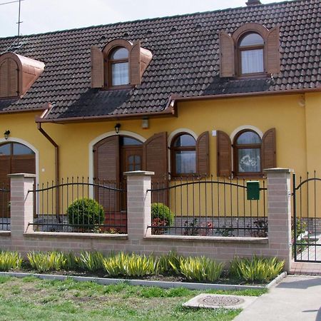 Rajna Vendeghaz Villa Bogacs Bagian luar foto